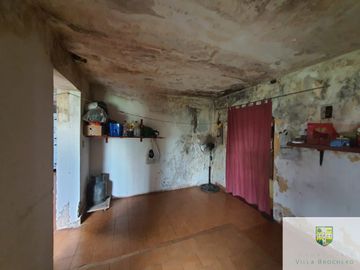 Venta de Importante esquina comercial en Villa Cura Brochero N002CB