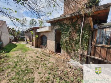 Venta de Importante esquina comercial en Villa Cura Brochero N002CB