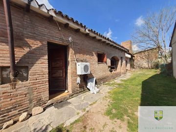 Venta de Importante esquina comercial en Villa Cura Brochero N002CB