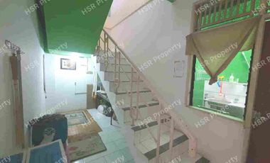 Ruko di tempat strategis di gerbang depan perumahan Bumi Mutiara