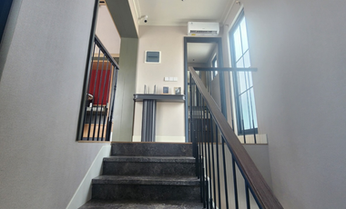 Rumah 3 Lantai Cluster Louise Summarecon Gading Serpong