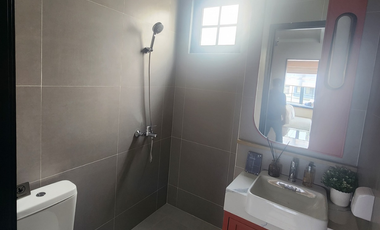 Rumah 3 Lantai Cluster Louise Summarecon Gading Serpong