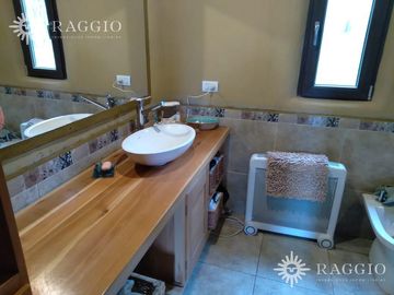 Chacra de 2has en Golondrinas, Lago Puelo-PERMUTA PUERTO MADRYN (FC-74)