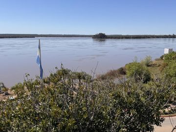 Departamento Frente al Río Uruguay