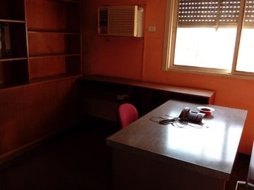 Edificio Comercial en Banda Del Rio Sali