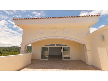 VENTA DE PENTHOUSE ZONA DEL CANAL PH TUCAN COUNTRY CLUB 300M2 JP