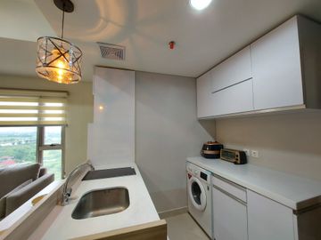 Disewakan apartemen orange county 1br bagus dan nyaman lippo cikarang