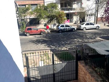 Departamento tipo duplex 2 dormitorios - General Paz