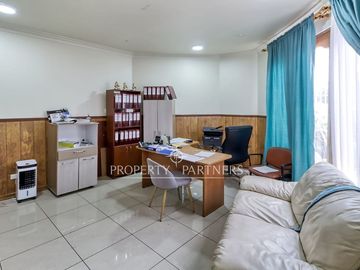 Espectacular casa idealmente para uso comercial