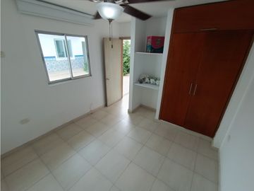 CASA DE LUJO AMOBLADA EN EL BARRIO EL JARDIN - 070