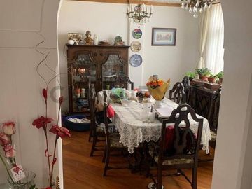 De Venta Casa en conjunto. Sector Santa Lucía-Collaloma