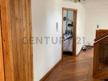 De Venta Casa en conjunto. Sector Santa Lucía-Collaloma