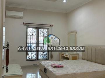 DIJUAL VILLA KOMP CEMARA ASRI JALAN FLAMBOYAN