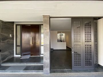 RUMAH MEWAH 2L DI BANDUNG ASRI TEPI DANAU CLUBHOUSE DEKAT TOL BUAHBATU