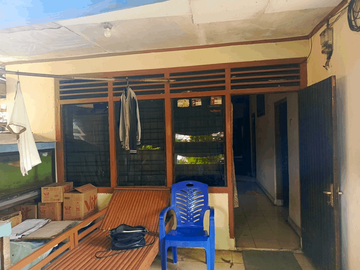 Rumah Tinggal Pinggir Jalan Raya Di Cipinang S8608