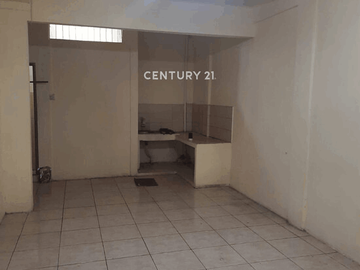 Rumah Lokasi Strategis Di Rawamangun S8519