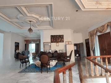 Rumah Mewah Dan Besar Dalam Komplek Di Cipinang S8371