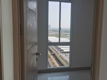 sewa apartemen tokyo pik 2 type 2br 36m2 unfurnish