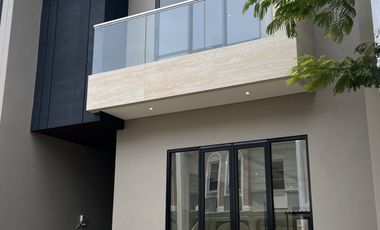 Dijual Rumah Brand New Bangunan Mandiri Vanya Park cluster Azura
