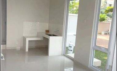 Rumah New Karelia Village Gading Serpong Baru belum pernah huni