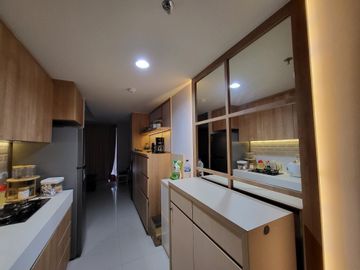 Disewakan Apartemen Orange County Newport Hook 66sqm Bagus Special