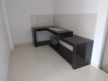 Disewakan rumah golf island 6x15