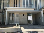 Minimalis Modern Adem Rumah Taman Puspa Raya Citraland