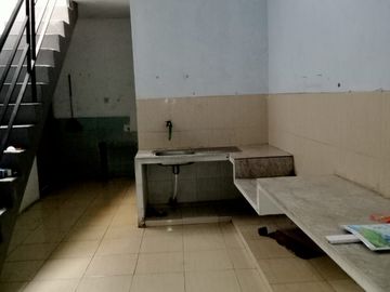 rumah tenggah kota malang