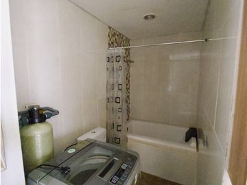 Disewakan Apartemen trivium 2br renovasi 1br bagus dan nyaman