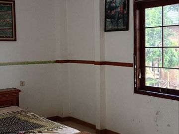 Rumah Mewah Cluster Arcamanik dijual cepat Negotible