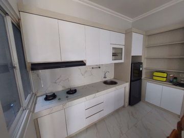 Rumah Cantik 2Lr Cluster Nyaman Dekat Jl Raya include Furnished