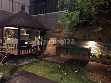 Dijual Rumah Layar Permai Pik , Hadap Utara