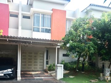 Disewakan Rumah Volta Gading Serpong Scientia semi furnish Murah