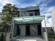 Minimalis Rumah 2 Lantai Dian Istana Mocca Vrbana