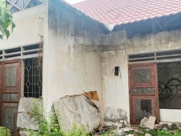 Tanah + Rumah Lama Kompleks BPH Alauddin Makassar