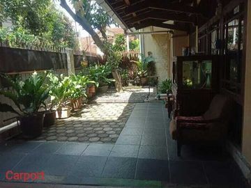 Rumah Luas Nyaman di Sinom Bandung Pusat