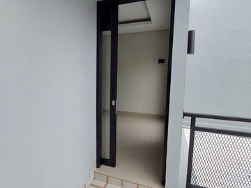 Rumah buana Gardenia 2 lantai siap huni