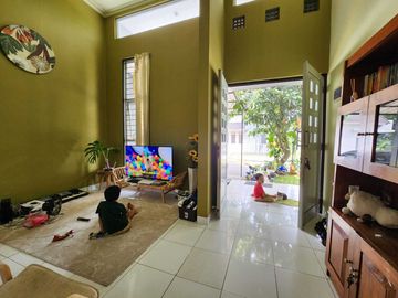 Dijual Rumah Sektor 12 BSD Tangsel