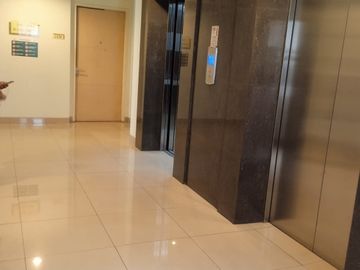sewa apartemen ayodhya residence studio bulanan kota Tangerang