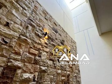 ANA RUMAH BARU UK 7X20M DI KOMPLEK DUTA MAS JELAMBAR