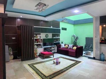 Rumah Mewah di Bukit Indah Sukajadi dekat Ksquare Mall