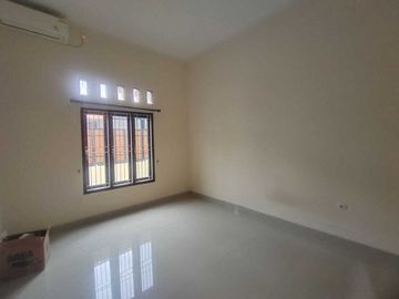 Kontrakan Rumah Cluster Cantik Dekat Kampus UMS dan Hotel Alana