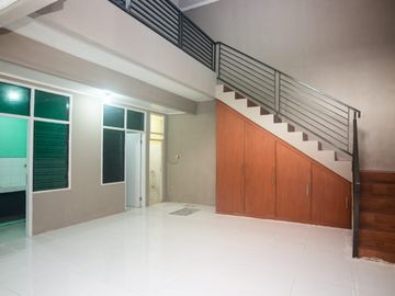 Rumah SHM 2Lt 10 Mnt ke Mal Grand Cakung Harga Nego Siap KPR J-16970