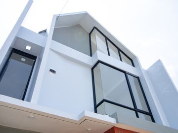 RUMAH MINIMALIS STRATEGIS KPR SYARIAH DI BANDUNG EXIT TOL CILEUNYI