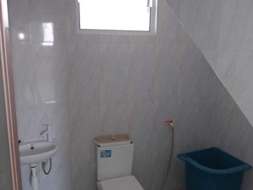 Rumah Hook di Azure Bay Pasir Putih dekat Wisata Taman Ocarina