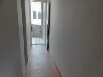 Rumah Siap Huni di Jalan Cendrawasih Tinggal Masuk