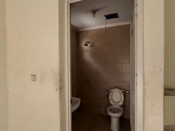 Ruko Crown 3,5 Lantai Green Lake City Duri Kosambi Jakarta Barat