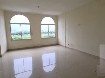 Ruko Crown 3,5 Lantai Green Lake City Duri Kosambi Jakarta Barat