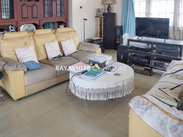 Rumah Dijual Cocok Untuk Kantor, Kost & Toko di Cempaka Putih Tengah