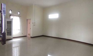 A275 JUAL RUMAH AREA WARU, SHM ADA KELEBIHAN TANAH